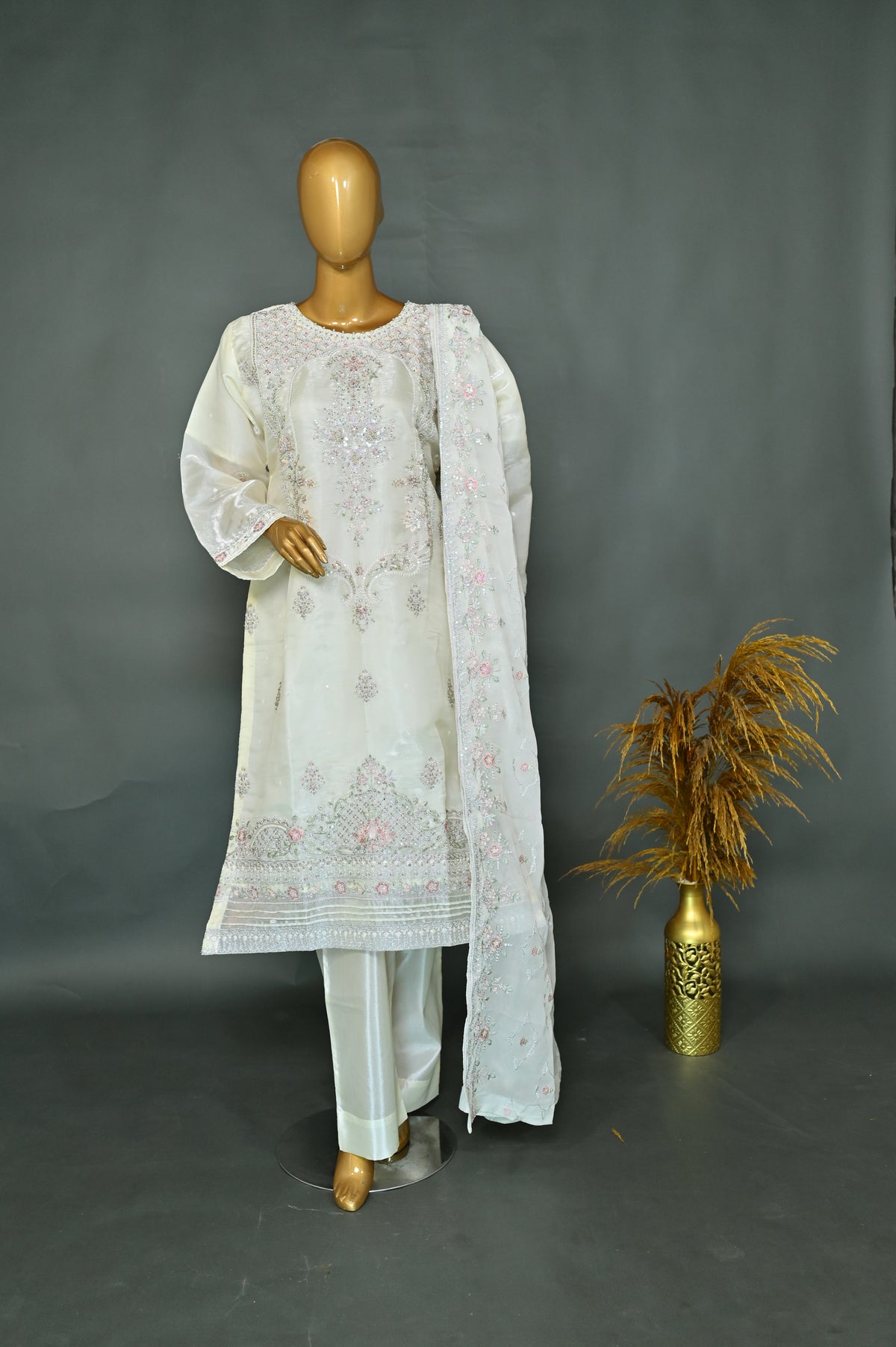 NAYAB-04