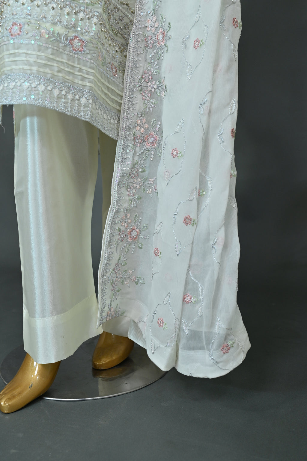NAYAB-04