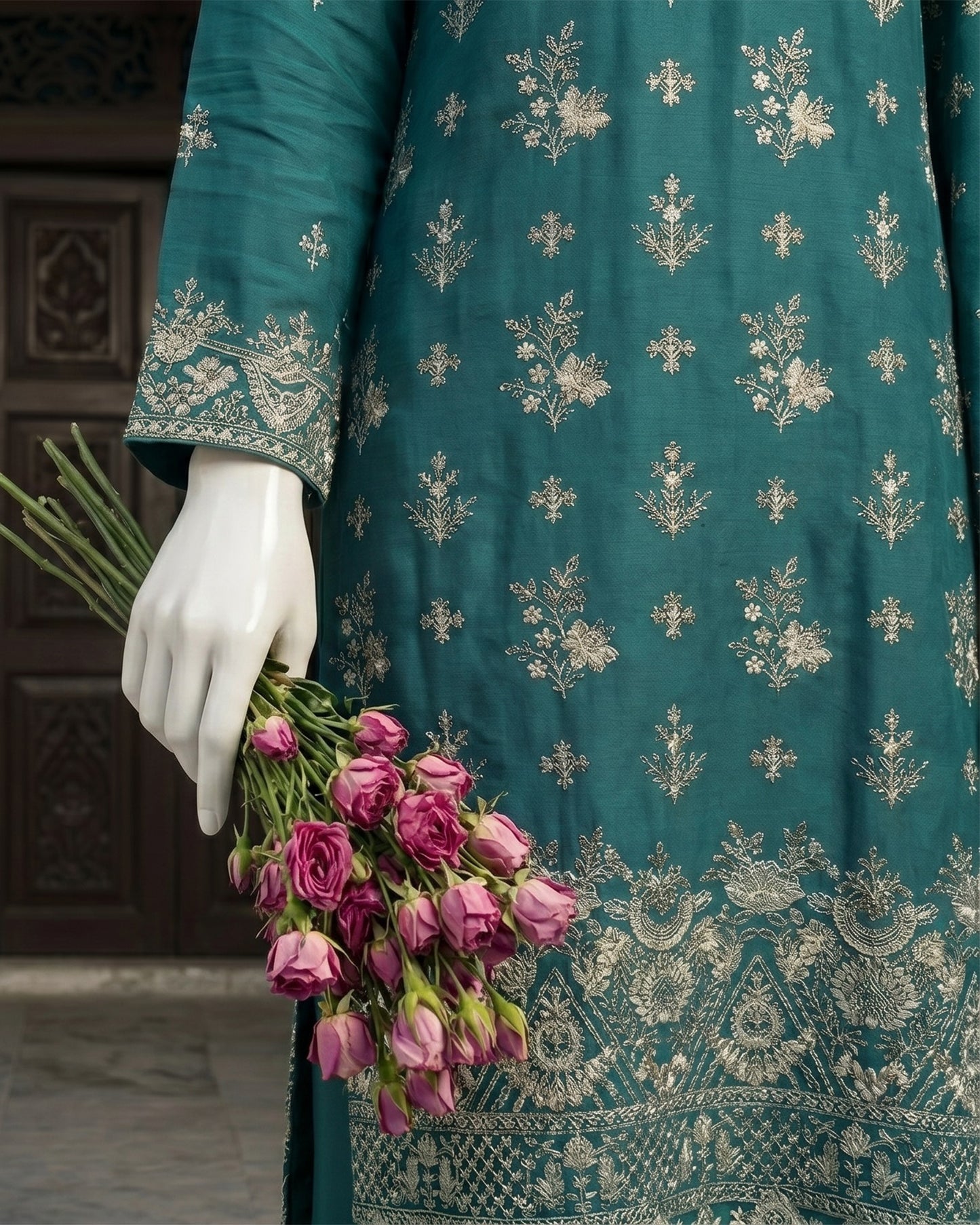 RAVINA